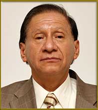 Dr. Carlos González Romero